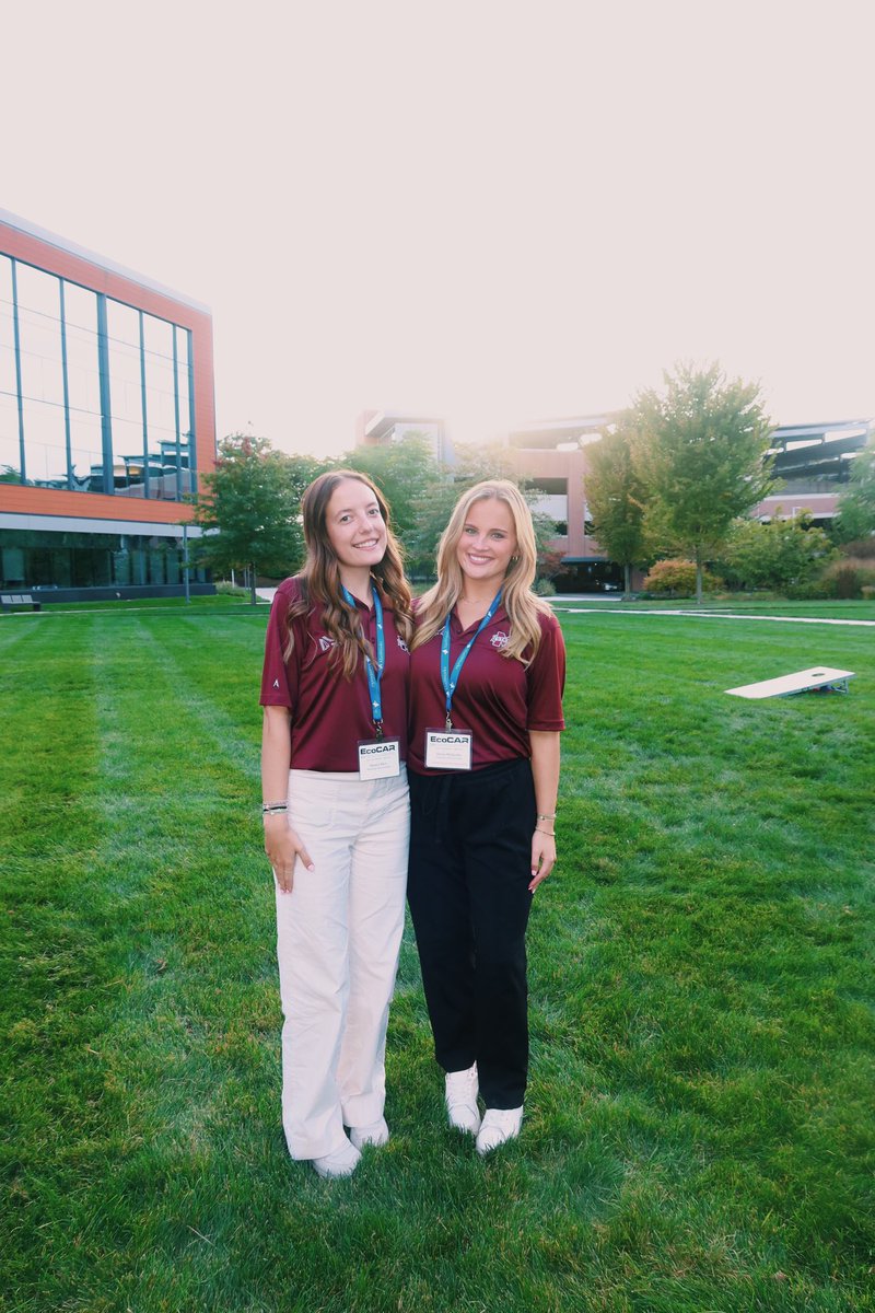 MSUECOCAR_'s tweet image. Day 2 of Fall Workshop was a success! Huge thanks to @mathworks for having us 🚗💡 #FallWorkshop #InnovationInMotion #EcoCAR