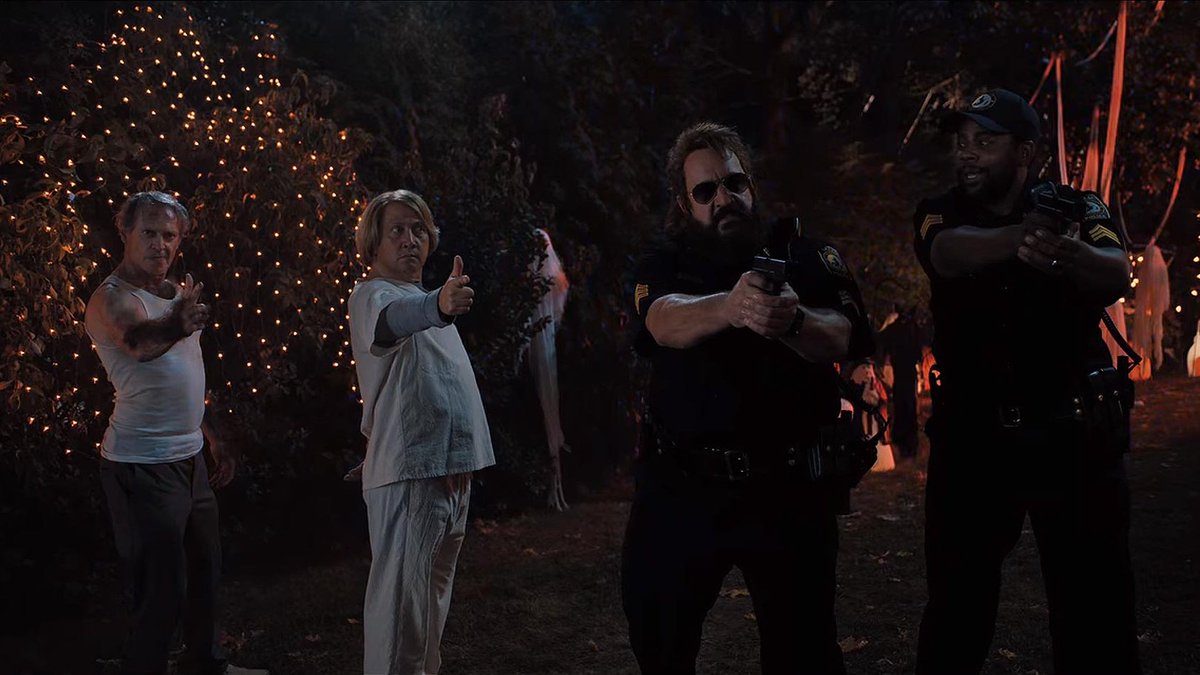 "Happy Halloween to all. And to all a good fright."

🎥 Hubie Halloween (2020)
🎬 Directed by Steven Brill
📺 Streaming on @Netflix