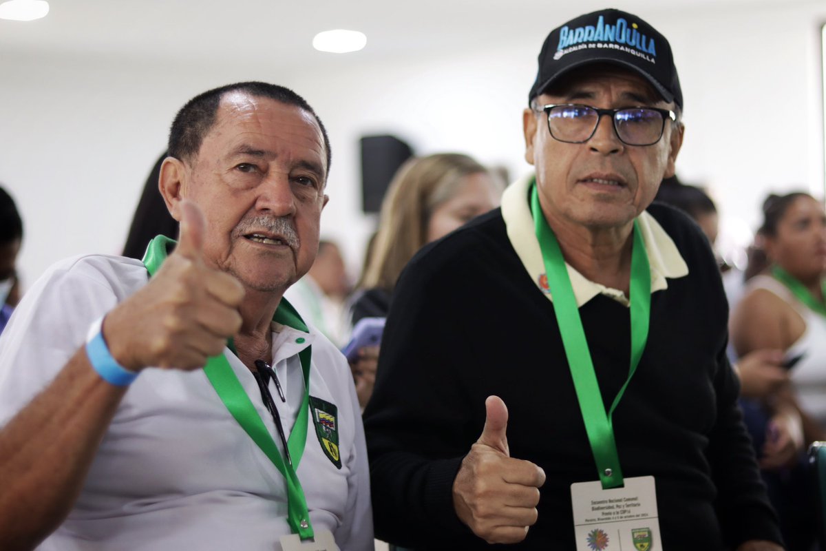 MinInterior's tweet photo. 1/4 La Dirección para la Democracia, bajo el liderazgo del director (e) Cristian Chaparro y el Coordinador de Acción Comunal, @nicogutiber, se unen al ‘Encuentro Nacional Comunal Biodiversidad, Paz y Territorio’ en #Risaralda. 🧵⬇️

#SentidoComunal https://t.co/ZSDgZjj8Ke