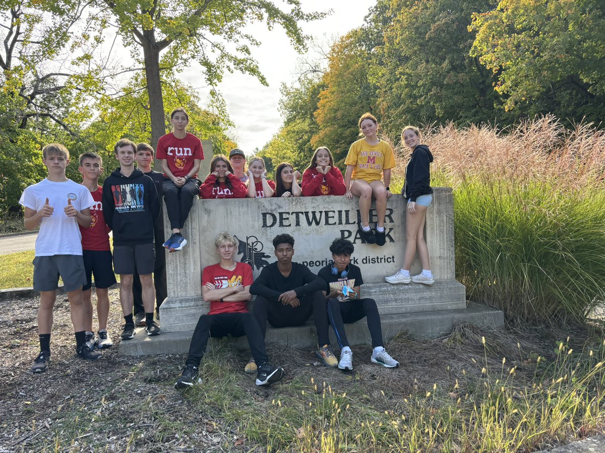 @ Detweiller for the Peoria HS Invite!  Getting prepared for the IHSA State Meet on the same course!!!