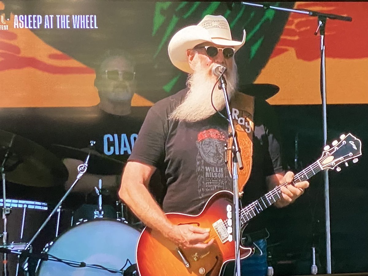 Loving #ACL #huluhaslivemusic Love me some Asleep at the Wheel!