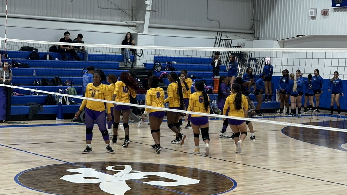 MarlinSecondary's tweet photo. 3 games to 1 … Great win Lady Bulldogs! #WAWG @McdavidOrtega @J_busta13 @DrHenson2 @MarlinISDTX https://t.co/8sZoutXISn