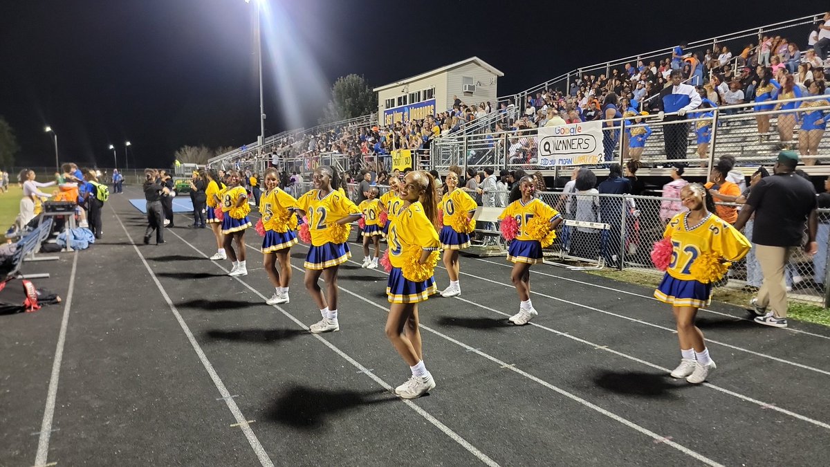 East Wake iTech and Design Magnet High School (@eastwakehs) on Twitter photo End of 1st Quarter: East Wake 14, West Johnston 7 <a href="/HighSchoolOT/">HighSchoolOT</a>  It's homecoming! End of 1st Quarter: East Wake 14, West Johnston 7 <a href="/HighSchoolOT/">HighSchoolOT</a>  It's homecoming!