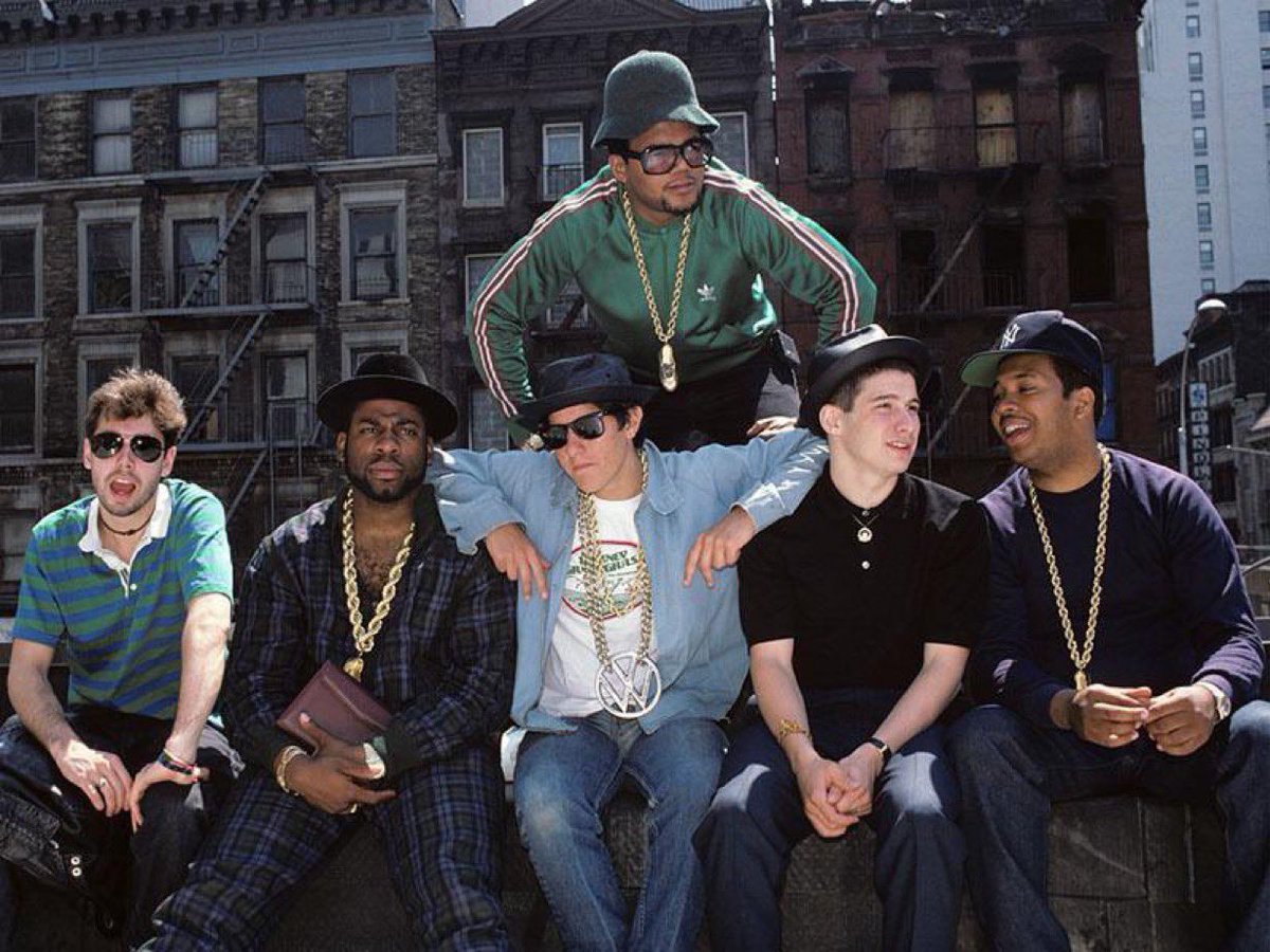 Super70sSports's tweet image. This is pretty much all you need to know about rap in 1987.