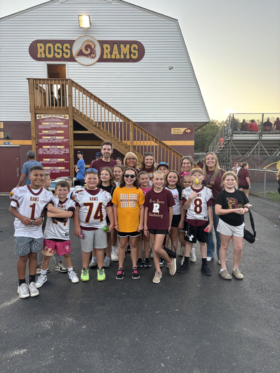 Miss Clemons tweet media