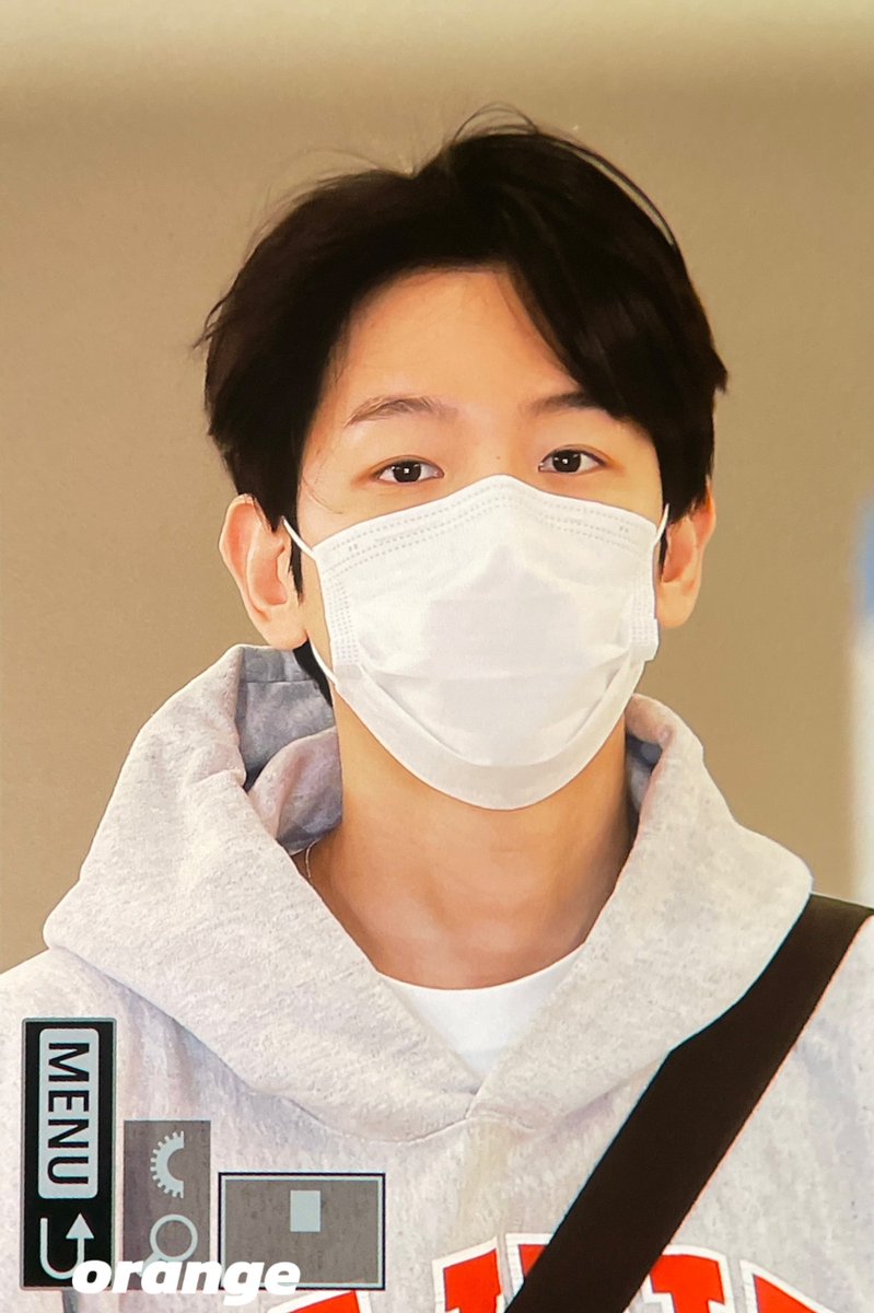 241005   GMP   출국 

#백현 #BAEKHYUN #ベッキョン 
<a href="/B_hundred_Hyun/">Baekhyun_EXO</a> <a href="/BAEKHYUN_INB100/">BAEKHYUN_official</a>