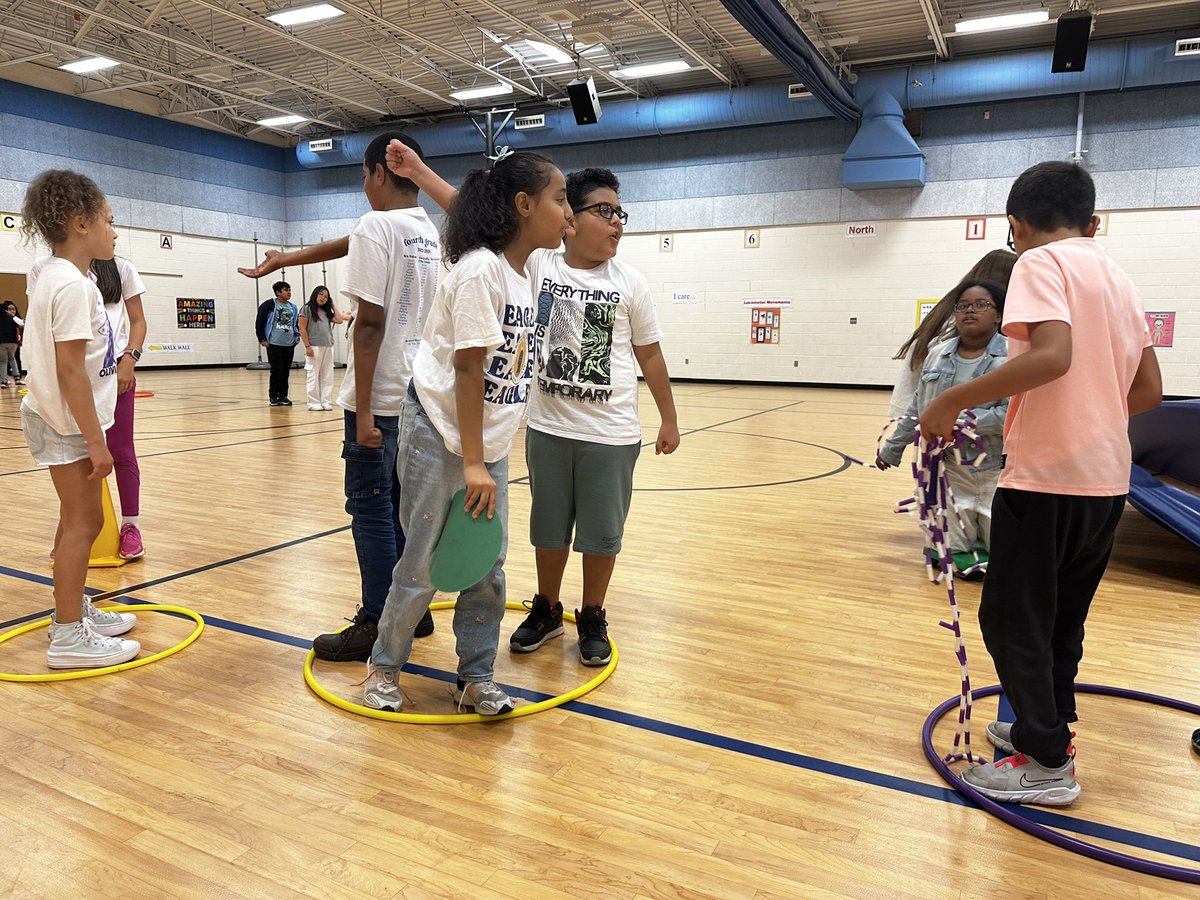 Mr. Niehoff’s P.E. tweet media