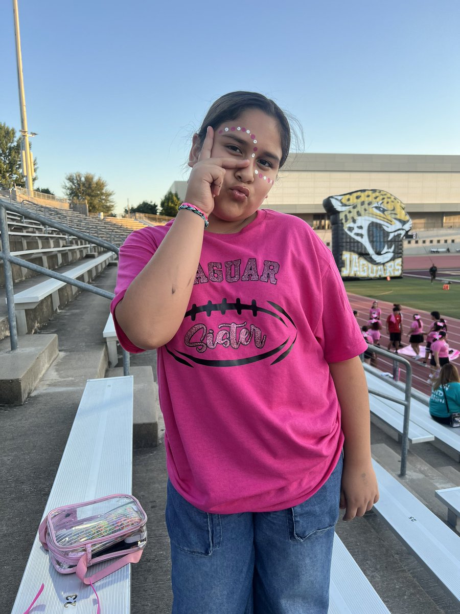 3milyhdz's tweet image. Let’s go Jags!! Beat those bisons 🦬!! We ready !! We love our #2QB @MolinaFootball @AdanOchoa2x