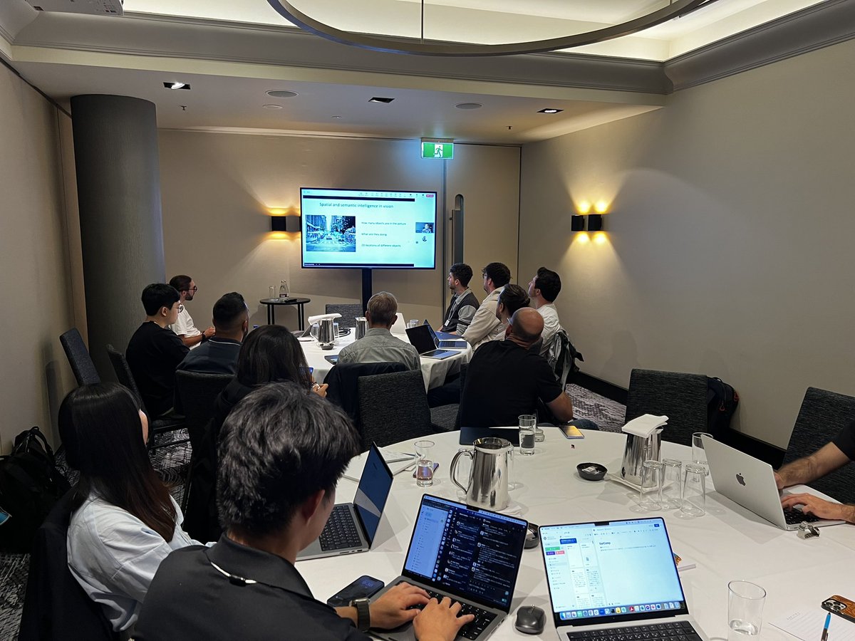 EarComp 2025 tweet media