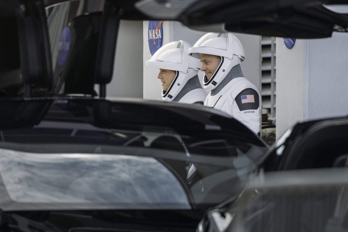 ADVENT FILMS tweet media