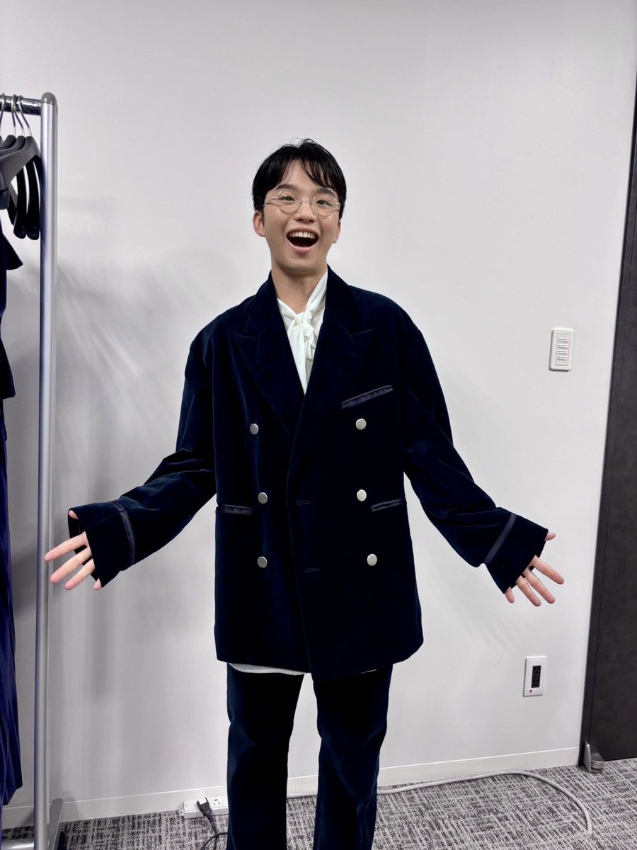 figureskate5ch's tweet photo. ãã£ã®ã¥ã¢ã¹ã±ãŒãæ°ã·ãŒãºã³èšè
äŒèŠã§ã¯ã
éžæããããã®ä»å£ã®ããŒãã«åããã
ç¹å¥ãªè¡£è£
ãçšæããŠé ããŸããâš
åéäžåžéžæã®ããŒãã¯ã矜åã
#semoh.jp https://t.co/xDubI5gE02