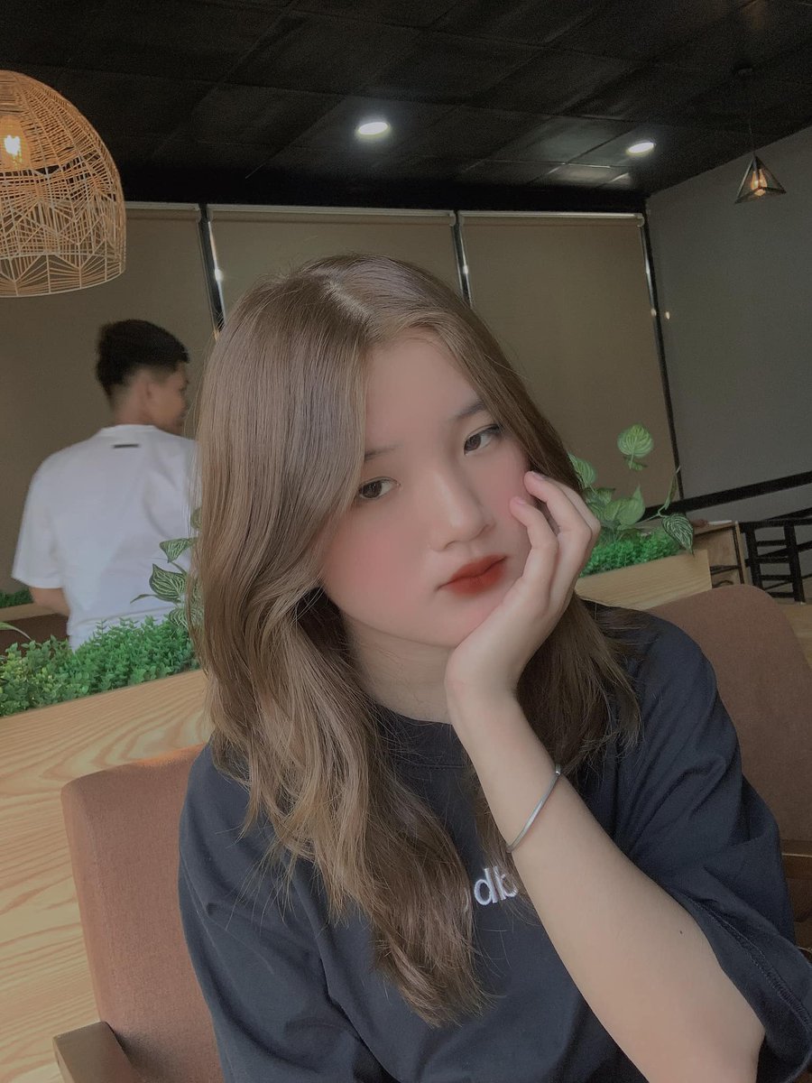 Shannon Keslar Tôi đánh giá cao chiều sâu nghiên cứu của bạn. Công việc của bạn sẽ dẫn bạn đến thành công đáng kể.Shannon Keslar