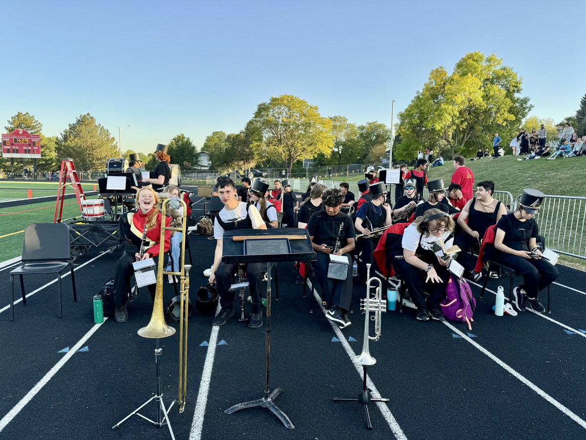 Sandy Heiser tweet media