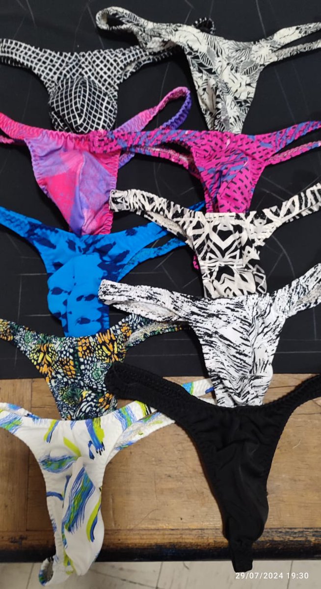 Habemus tangas con diseños y modelos nuevos pericos la calidad excelente de siempre.
$ 200 MXN disponibles a partir de mañana.