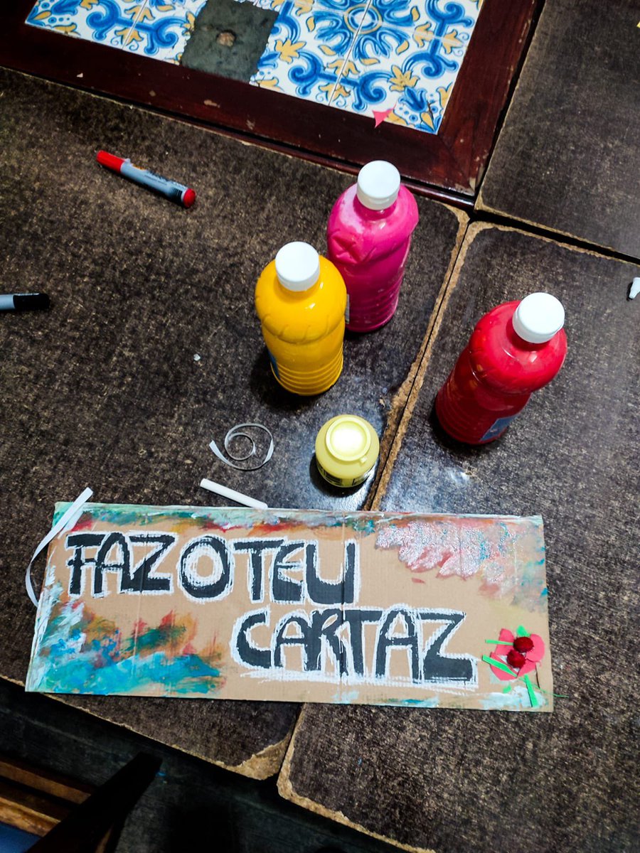 GARA_Nacional's tweet photo. Vemos-nos mais tarde malta, hoje é dia de luta ! Hoje é também dia de festa !

Vamos lá malta, até já ;-) https://t.co/QQNRZ8fdBX