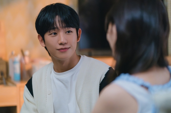 viceupdates_'s tweet photo. #LoveNextDoor still cuts ep15

#JungHaeIn #JungSoMin https://t.co/6UeU1zWp9T