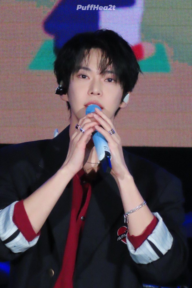 Creamy_Puff3's tweet photo. 241004  굿밤 콘서트
 #NCT #도영 #DOYOUNG #NCT127
#GoodNightConcert https://t.co/DPatl3aDAY