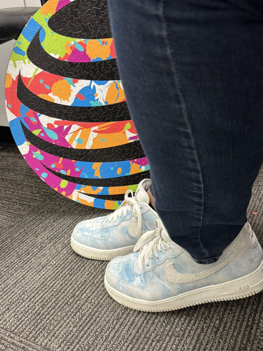 Fly kick Friday to close out #SCFW2024 spirit week. When you say fly, I take it to the ☁️☁️. #LifeATATT #ItsAFloridaThing #OneFLA😎🌴#ChampaBay