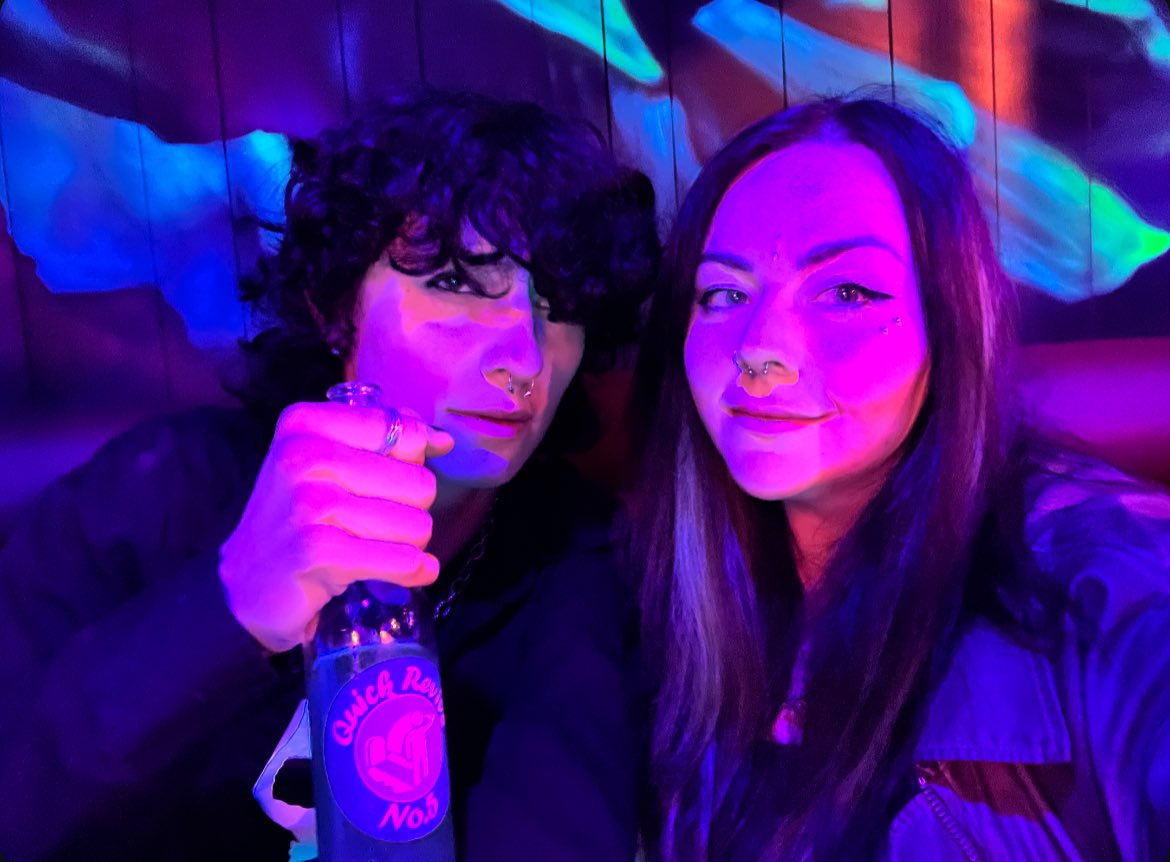 Cloighi's tweet photo. Hot girl shit @anti_sad_tablet https://t.co/2OS04k2hVo