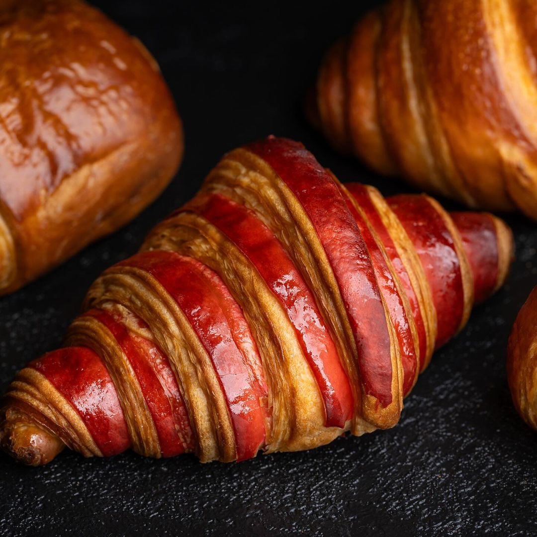 Crossroads's tweet photo. 🥐🥧🍡We’ve decided to move the pastry pop-up at Melrose to the first Saturday of each month. Which means we will see you this Saturday and we are starting a little bit earlier… 9 AM! #sweetstop https://t.co/O7xyjmCyEI