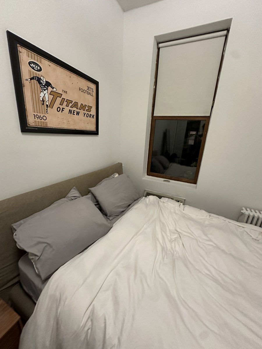 who_exactly_'s tweet image. They say the definition of insanity is doing the same thing over and over and expecting different results. Just made my bed on Friday night anyway. #MyTime