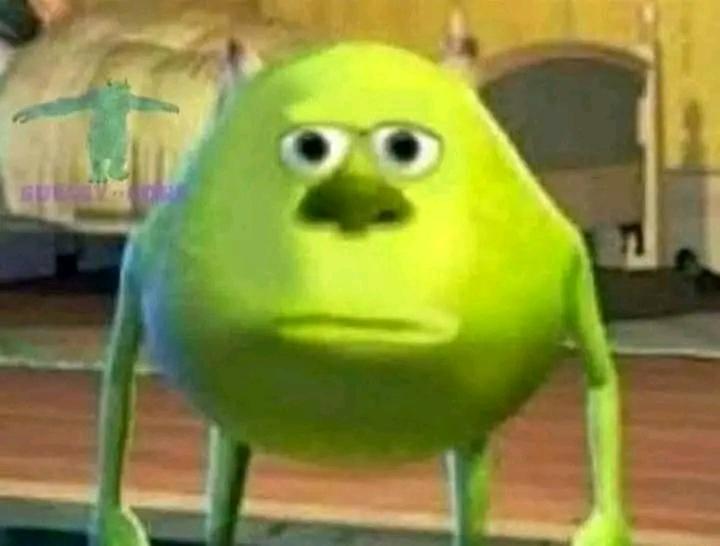 Mi mamá: eres niña te tienen que gustar las cosas femeninas 
Yo: bueno me gustan las mujeres
Mi mamá: