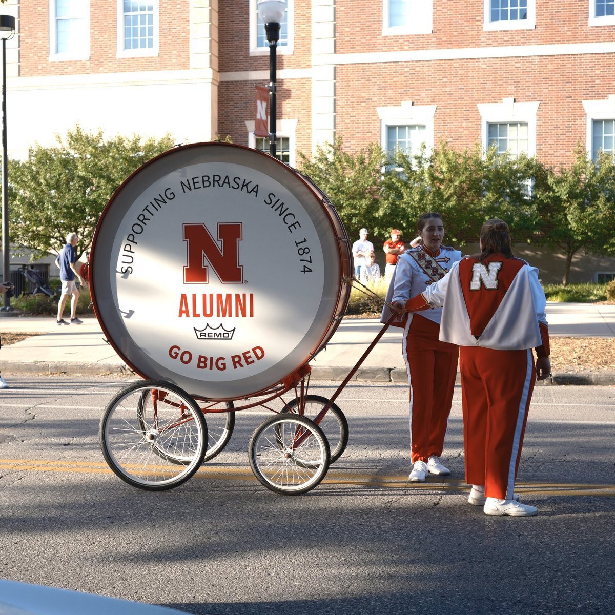 Jason_OFlaherty's tweet photo. Nebraska Cornhusker Homecoming Parade #cornchella @UNLincoln #UNLHomecoming https://t.co/fI4n36NZEI