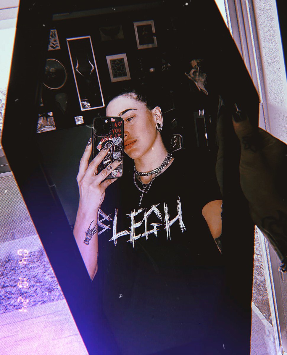 CERTlFIEDFREAK's tweet image. 