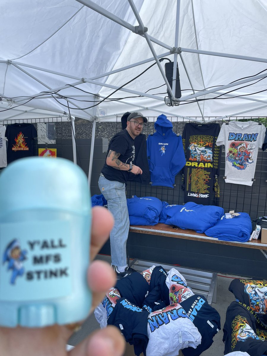 drain831's tweet image. TOUR STARTS TONIGHT IN COLUMBUS!! 🌀😈