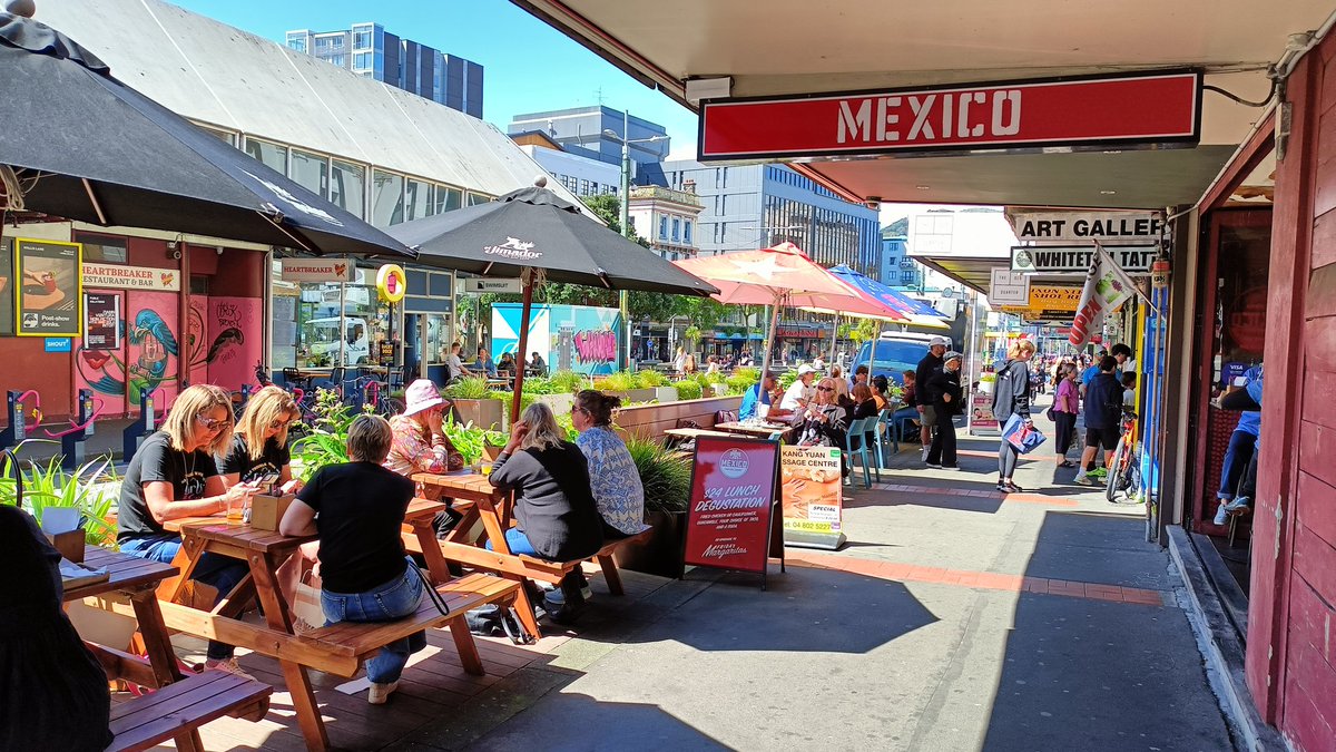 Joel MacManus (@joelmacmanus) on Twitter photo Nick Mills from <a href="/NewstalkZB/">Newstalk ZB</a> challenged me to take a photo to prove that people use Parklets. Strangely, it wasn't that hard. Nick Mills from <a href="/NewstalkZB/">Newstalk ZB</a> challenged me to take a photo to prove that people use Parklets. Strangely, it wasn't that hard.