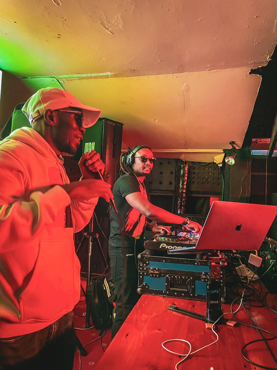 CapitalFMKenya's tweet photo. The Ruffest @ruffestdjmoh ⭐️ 🇯🇲 

#NoughtyByNature #2000sParty https://t.co/XqFm08DMJD