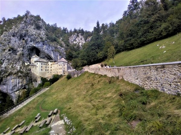 TravelGumbo's tweet photo. #PredjamaCastle, #Slovenia #ttot
TravelGumbo archives
By Travelers, For Travelers
https://t.co/vKasdrEMV4 https://t.co/giiGNwmfjf
