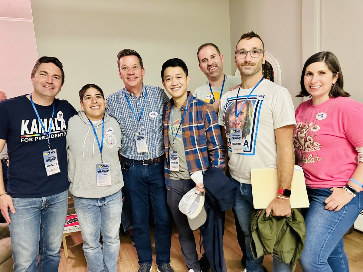 JeremyComeau's tweet photo. Team @OUTforHarrisMA and @StonewallDemsMa ready to canvass for @KamalaHarris, @Tim_Walz, and @Bob_Casey in Pennsylvania! Special thanks @jessemermell for organizing this opportunity. 

@electjacklewis @SamvMontano @JohnMoranfor9 @MassDems #mapoli #OutforHarris #QueersforKamala https://t.co/Du0cgaNXgl
