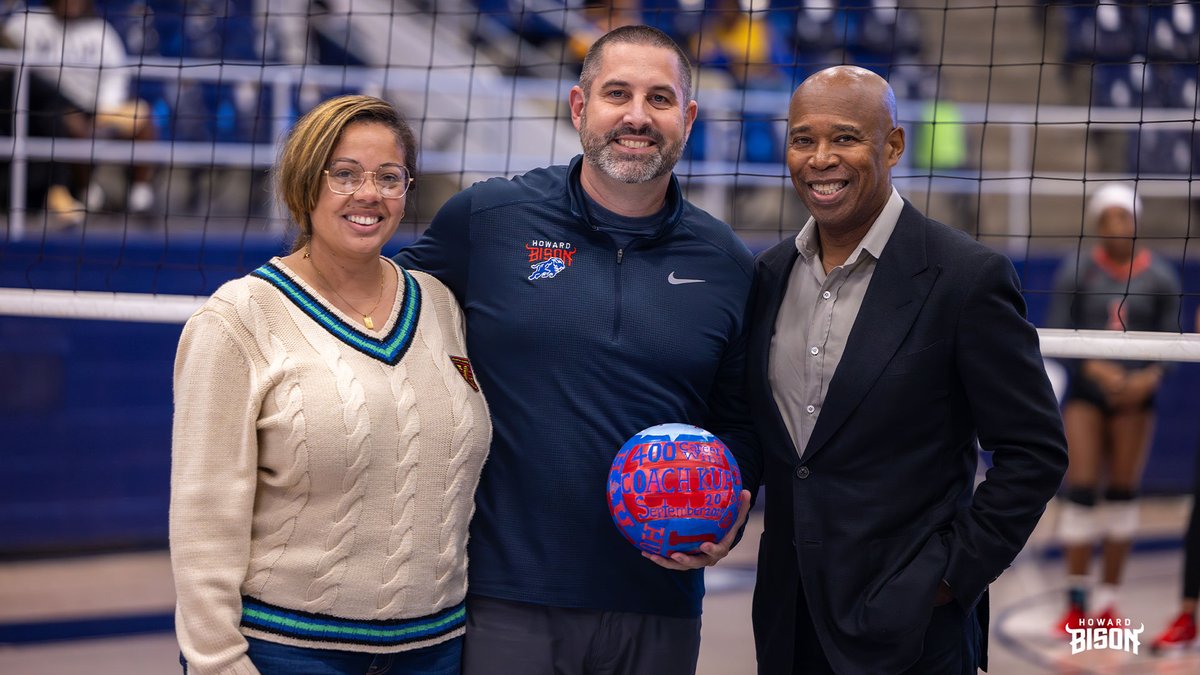 Howard Athletics (@hubisonsports) on Twitter photo 🏐 | A big Bison shoutout to <a href="/HUBisonVB/">Howard Volleyball</a> head coach Shaun Kupferberg! Before tonight's win, the 2nd highest winning coach in program history was honored for marking his 400th win against the Princeton Tigers!
#BleedBlue 🏐 | A big Bison shoutout to <a href="/HUBisonVB/">Howard Volleyball</a> head coach Shaun Kupferberg! Before tonight's win, the 2nd highest winning coach in program history was honored for marking his 400th win against the Princeton Tigers!
#BleedBlue