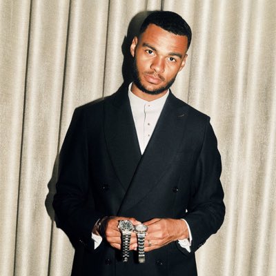 TobaNotHere's tweet photo. #NewProfilePic #Goat #DutchKing https://t.co/PiY1hFnKgz