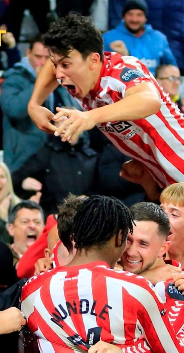 cake_for's tweet image. Limbs...

And my daughter was amongst that haha