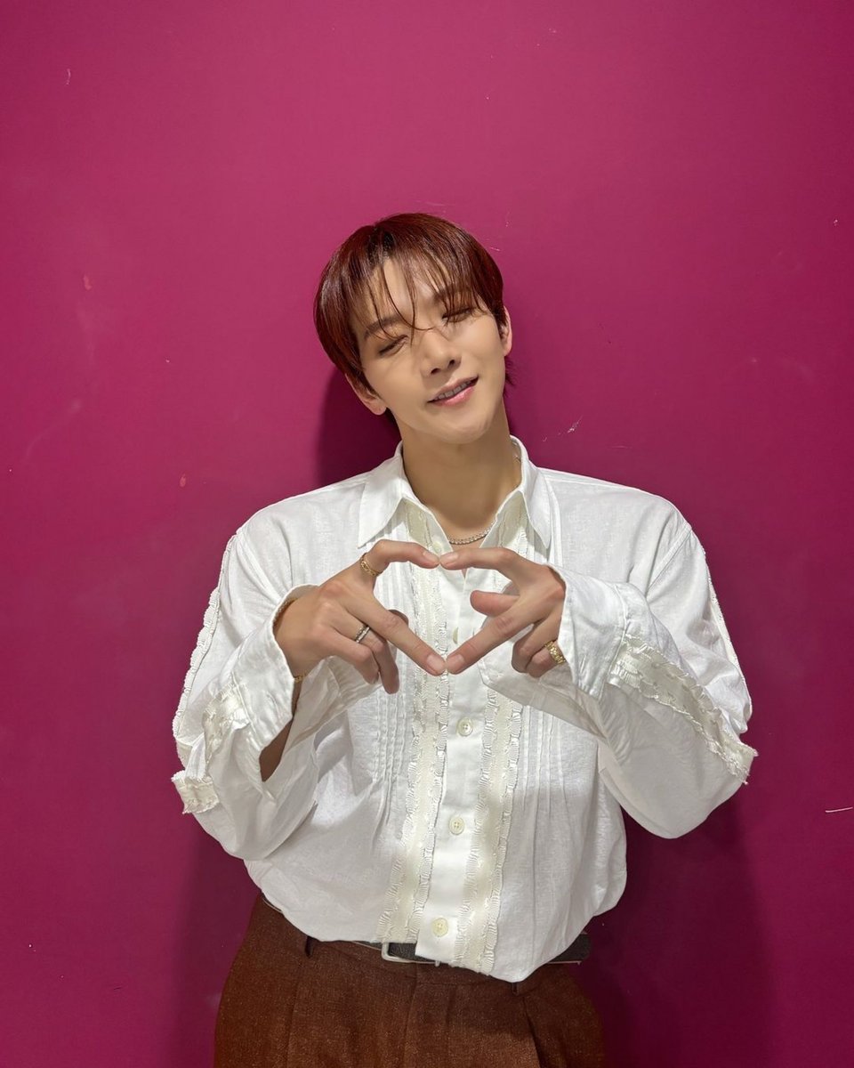 JunkayStreet's tweet photo. [real_2pmstagram] 241004

Our MingJun. K, who was coloring beautifully at it's Live too🎨🩷

#ArtItself #MingVoice🥰
#itsLive #2PM #Jun_K #준케이
https://t.co/2Hyd7ZOFwQ https://t.co/Xr9HNV4Nub