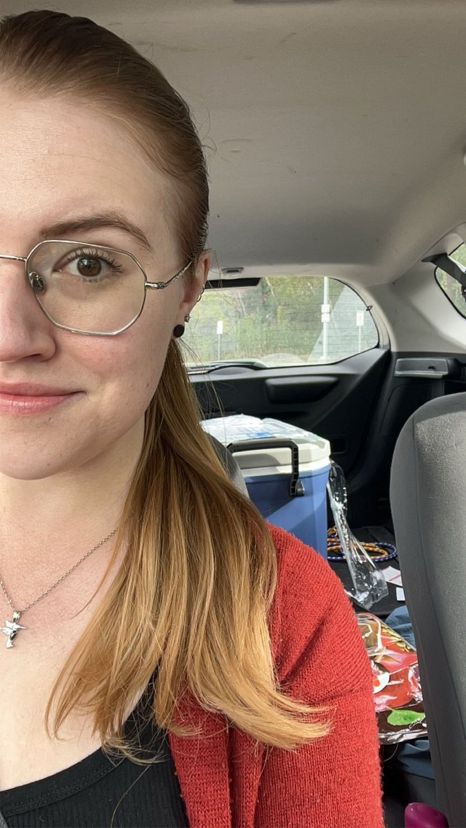 Zoe Landry 🐴🌈 (she/her) tweet media