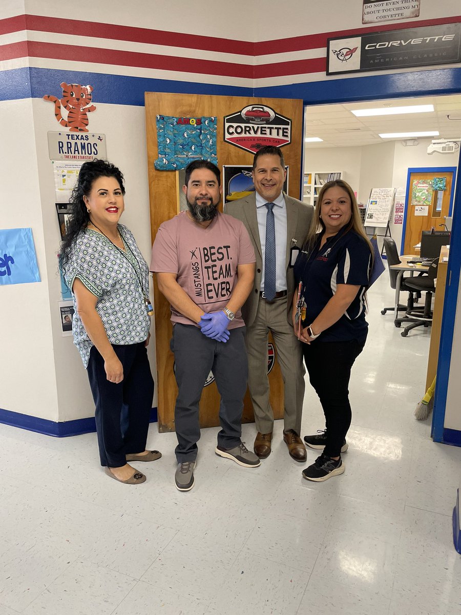 Darlene Hernandez (@hilley_es) on Twitter photo We have Rock Star Staff at HD Hilley! Thank you for being Mighty Mustangs! 🤩🤩<a href="/SocorroISD/">Socorro ISD</a> <a href="/JimmyMcClain14/">Jimmy McClain</a> @LDelgado_HDHES <a href="/GEscajeda_HDHES/">Gracie Escajeda</a> <a href="/SAguirre_Hilley/">Sandra Aguirre-Ramos</a> We have Rock Star Staff at HD Hilley! Thank you for being Mighty Mustangs! 🤩🤩<a href="/SocorroISD/">Socorro ISD</a> <a href="/JimmyMcClain14/">Jimmy McClain</a> @LDelgado_HDHES <a href="/GEscajeda_HDHES/">Gracie Escajeda</a> <a href="/SAguirre_Hilley/">Sandra Aguirre-Ramos</a>