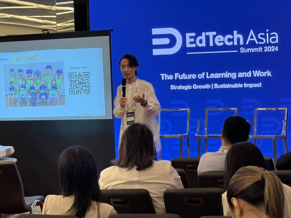 YasunobuHashim1's tweet photo. EdTech Asia Summit 2024@JW Marriott Singapore South Beach🇸🇬
Wonderful EdTech community here in Asia!
#そろタッチ #SoroTouch #EdTechAsia #Singapore https://t.co/vcGnf8SYLC