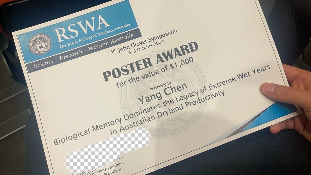 Proud supervisor today. Big congrats 🎉to my PhD student Yang Chen at <a href="/UWAresearch/">UWA Research</a> @CWSS_UWA for winning The Royal Society of Western Australia 4th John Glover Symposium Poster Award. #remotesensing 🛰️ 🌏#vegetation 🌱 Privileged to work with excellent co-supervisor <a href="/DrSallyET/">Sally Thompson</a>