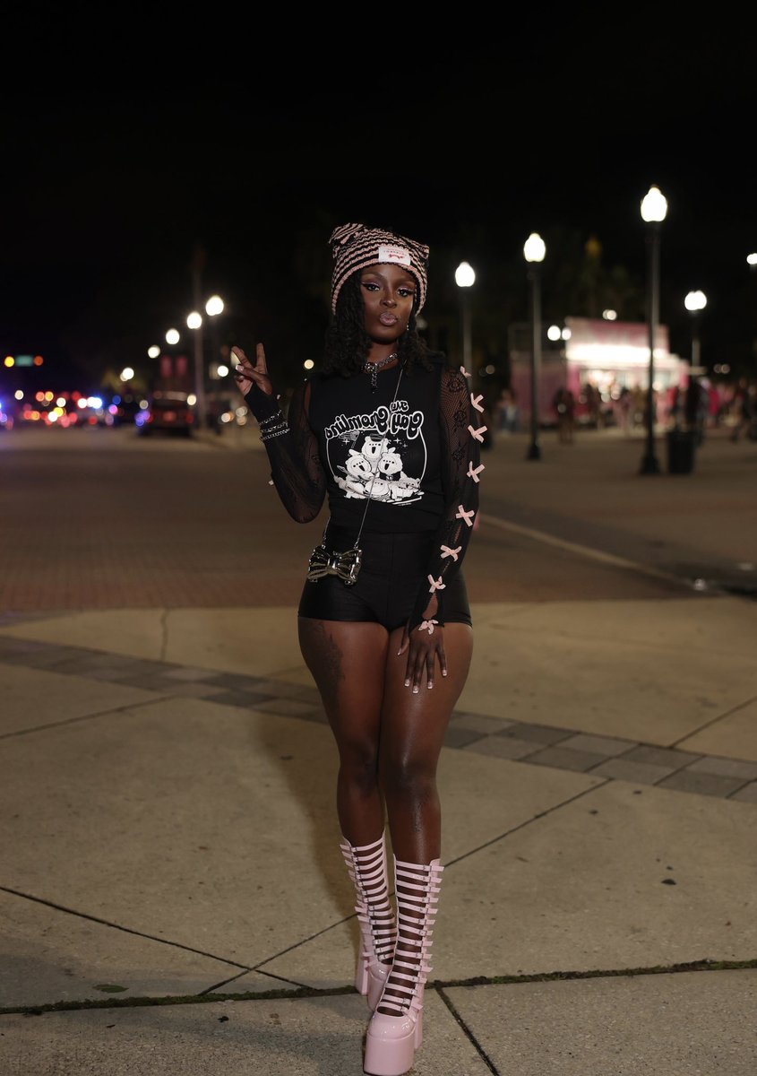 little miss aint going tweet media