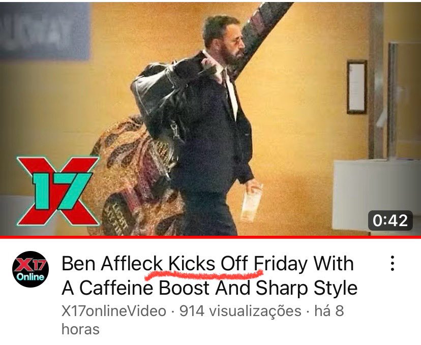 clara_lilica's tweet photo. "Kicks off" because when #benaffleck has that bag and because he's going to meet and spend the night with his mistress at #mattdamon's apartment. He's been using that bag since March when they started meeting at the apartment #NARCISSIST #CHEATING #PERVERT #LIAR #SCAMMER #jloFREE https://t.co/U6hLTwFwbb