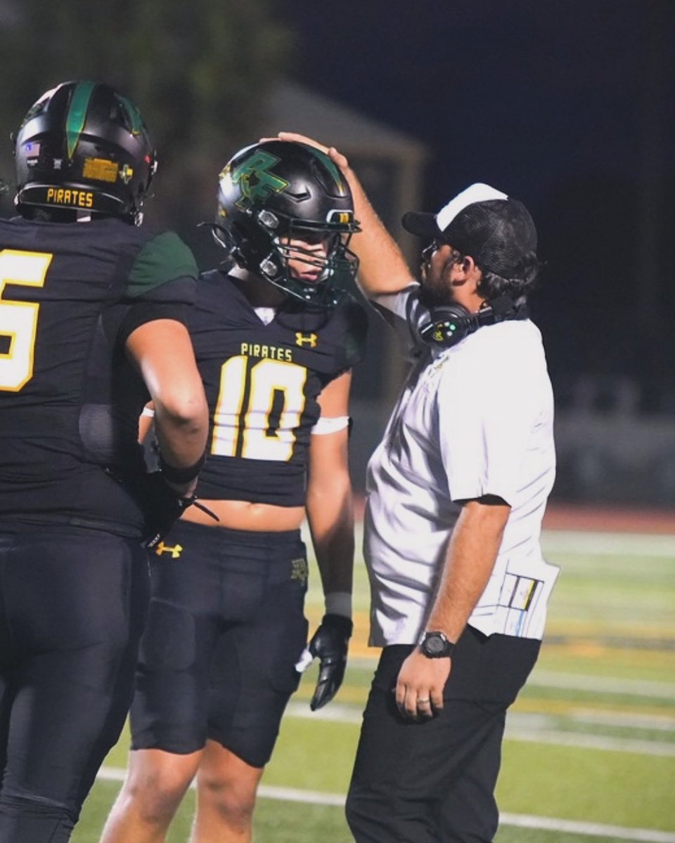 Amanda Snyder tweet media