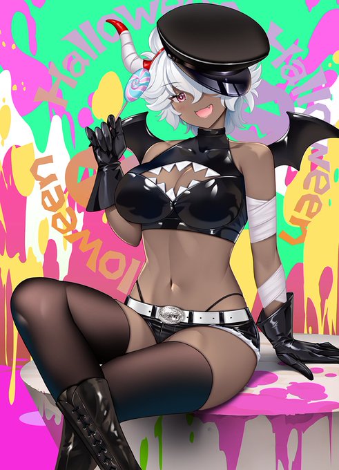 #ハロウィン
#悪魔少女
飴ちゃん喰う(●>ω<●) 