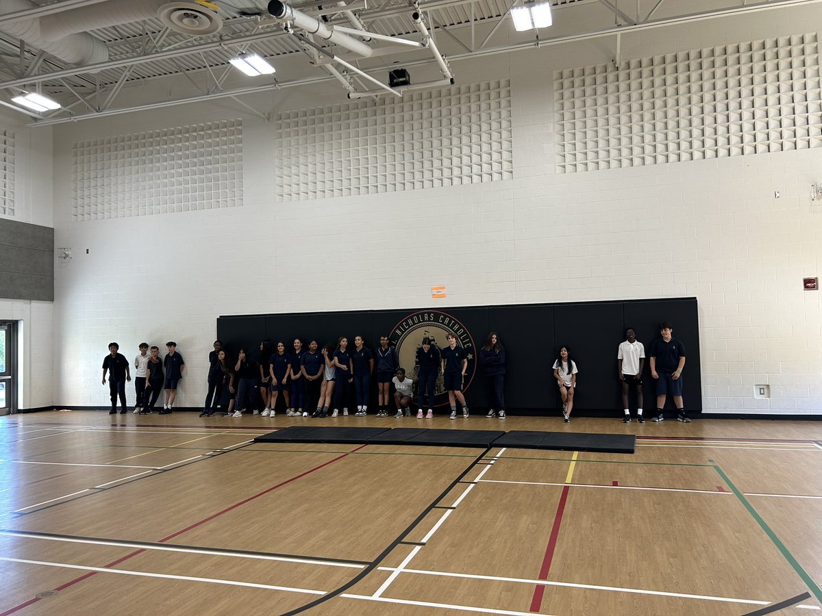 MissVargaa's tweet photo. Fun Friday started off with a class vs. class dodgeball game @MrTaraschi @StNicholasHCDSB https://t.co/BcFjbae8vZ
