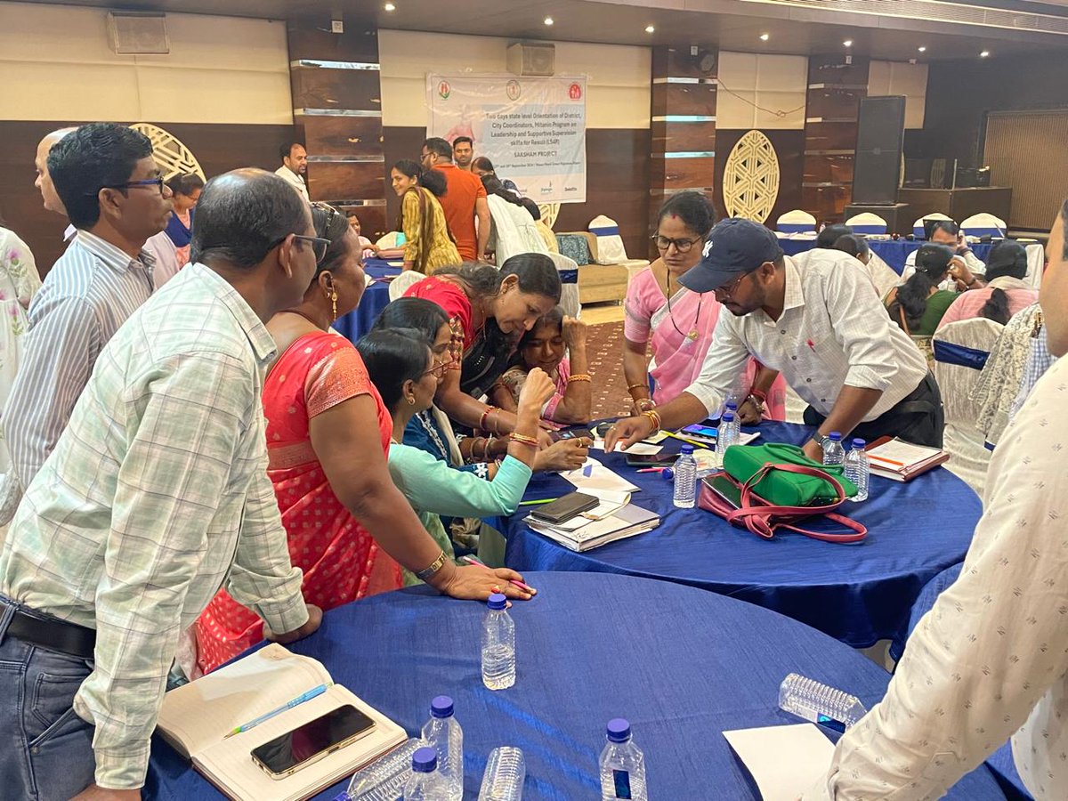 USAID Saksham and SHRC recently conducted a two-day Leadership and supervision training for 55 Mitanin Supervisors. This initiative aims to strengthen the supervisors' ability to mentor and guide Mitanins in their work to achieve even greater results.
<a href="/PATHtweets/">PATH</a> <a href="/USAID_Saksham/">Saksham</a>
