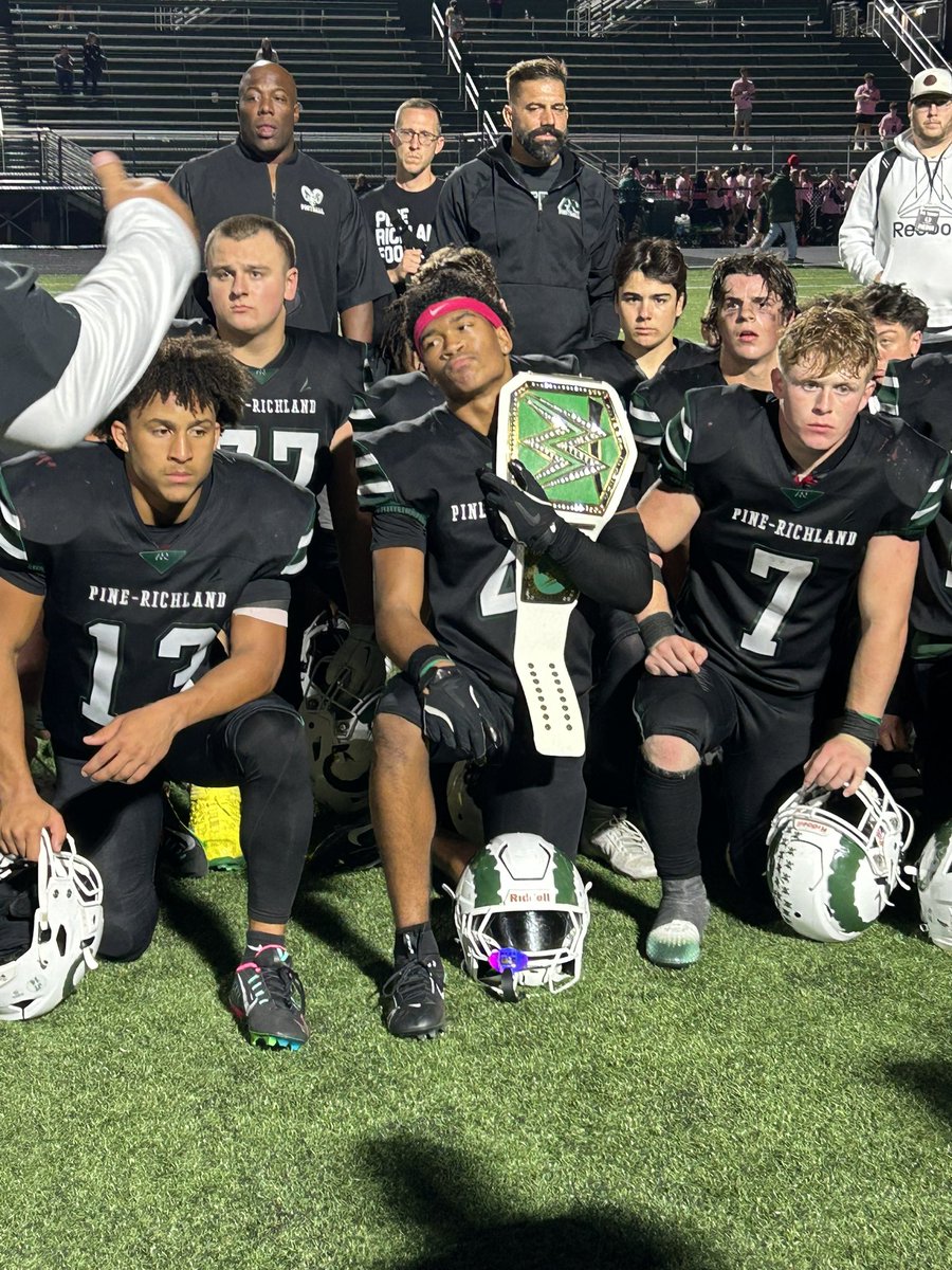 Big W over PH!  <a href="/PR_RamsFootball/">Pine-Richland Football</a> player of the game belt <a href="/jay__timmons/">Jay Timmons 4⭐️</a>