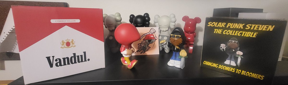 Late post, but last weekend I got my Solar Punk Steven designed by <a href="/SolarPunkSteven/">😎 𝕊𝕥𝕖𝕧𝕖𝕟 🌤️</a> and <a href="/harrybuggz/">Harry</a>, and got the Cowboy Killa by <a href="/_vandul/">vandul</a>.   Thanks playa for driving up to deliver these.