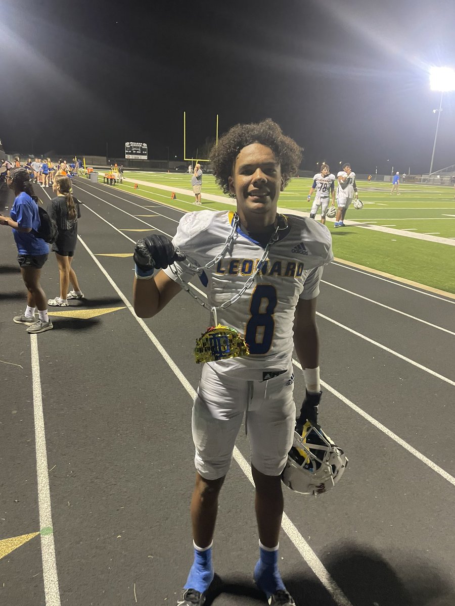 Coach Bush (@coachbush75) on Twitter photo Always great to get a big district win! Proud of our guys! Great job by <a href="/Zay10799985/">zaylen summers</a> earning the Turnover Taco 🌮! #EAT Always great to get a big district win! Proud of our guys! Great job by <a href="/Zay10799985/">zaylen summers</a> earning the Turnover Taco 🌮! #EAT
